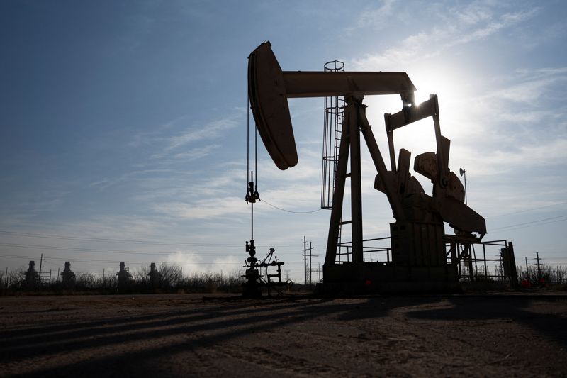 Oil falls slightly ahead of expected OPEC+ output increase