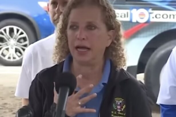 PURE GOLD: A Bathroom? Debbie Wasserman Schultz Says Inmates at Alligator Alcatraz Are Being Forced to “Brush Their Teeth Where They Poop” (VIDEO) |