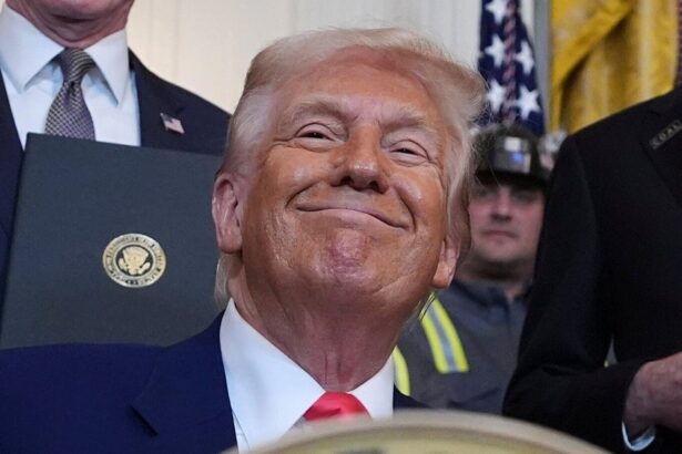 Paramount Agrees To Pay Trump  Million In Outrageous Settlement