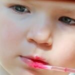 Putting Makeup on Children Could Risk Their Health, Study Shows : ScienceAlert