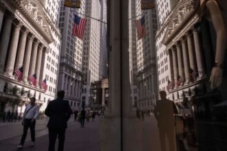 Retail investors reap big gains from ‘buying the dip’ in US stocks