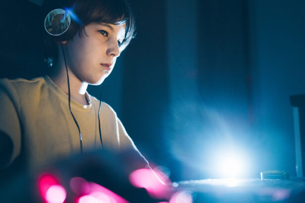 Screen addiction affects teens’ mental health. How to spot it, and help