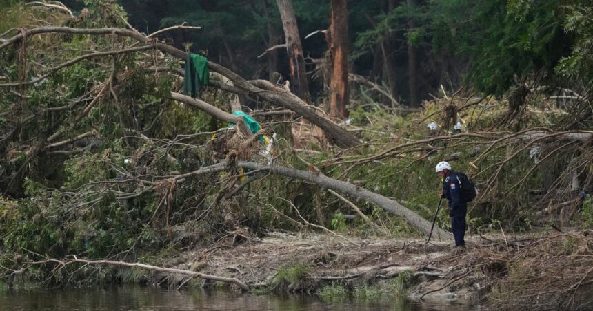 Search For Texas Flood Victims Paused As Heavy Rains Bring New Threat Of High Waters