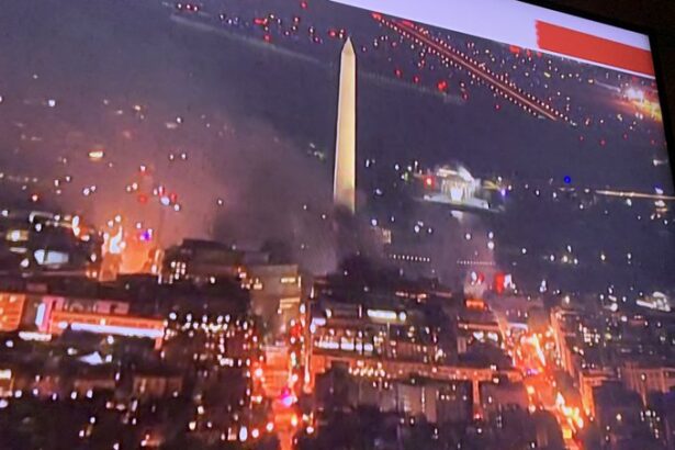 “Storm the White House”: House Democrats Say Their Trump Deranged Supporters Are Urging Them to Get Shot, Get Violent, Get Arrested to Stop President Trump |