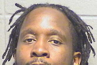 Suburban man shot 2 on Dan Ryan Expressway during road rage altercation: prosecutors