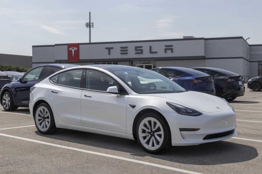 Tesla Just Signed a Chip Supply Deal with Samsung. What Does That Mean for TSLA Stock?