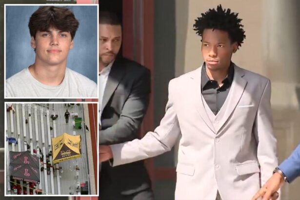 Texas teen Karmelo Anthony to stand trial in 2026 over fatal stabbing of Austin Metcalf