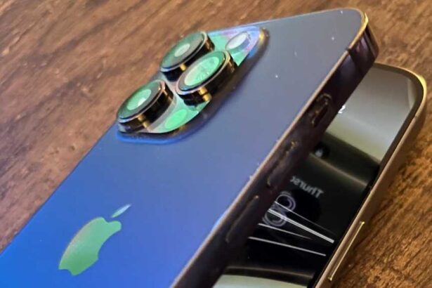 The Foldable iPhone will be Boring but Still Beat Samsung