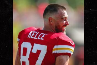 Travis Kelce Shaves Long Hair Before NFL Season