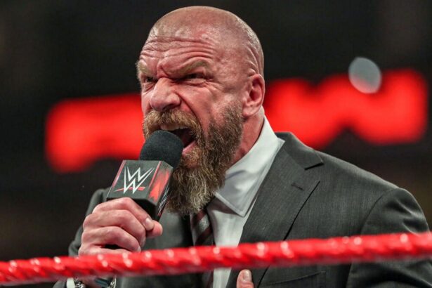 Triple H to break up current alliance; remove top star from SmackDown after what happened? Possibility explored