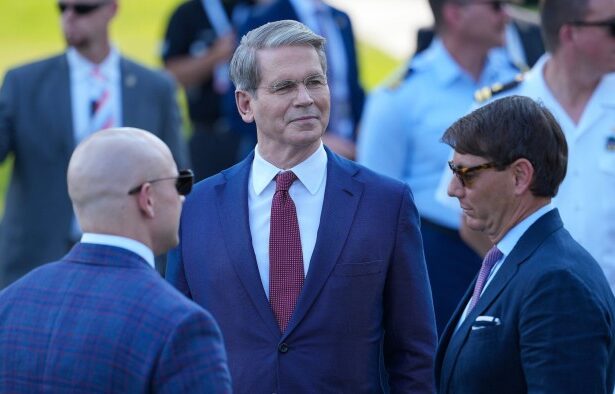 US threatens tariffs ‘boomerang’ next month if no deals are struck