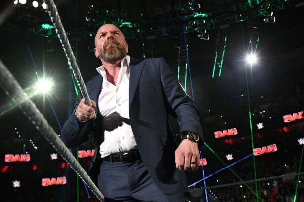 Vince Russo calls feud between 2 former WWE champions on SmackDown “insulting” (Exclusive)