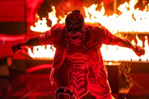 Penta is a major star in the WWE [Image: WWE.com]