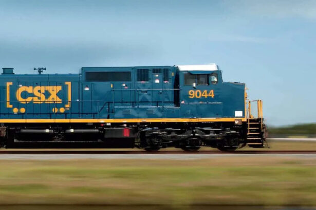 Weaker coal, carloads hit CSX earnings