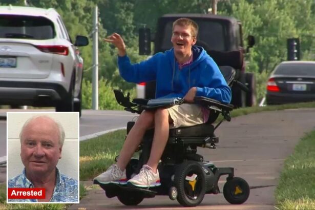 ‘Wheelchair Waver’ struck by alleged drunk driver — decades after similar tragedy left him disabled