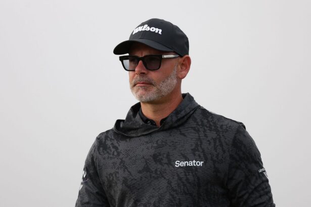 Why did Paul Waring withdraw during Round 3 of the 2025 Genesis Scottish Open?