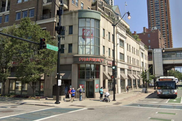 16-year-old girl seriously injured in South Loop stabbing