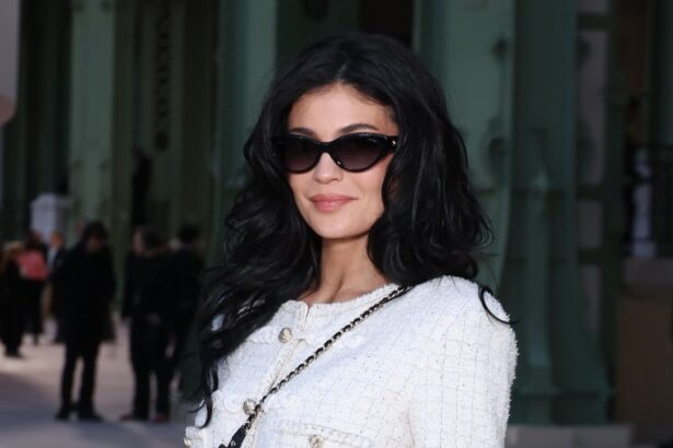 Kylie Jenner Wears a “Deep ’90s French” Manicure