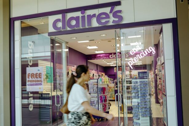 Claire’s, We Hardly Knew Ye: 5 Vogue Staffers on Their Memories of the Tween Piercing Paradise