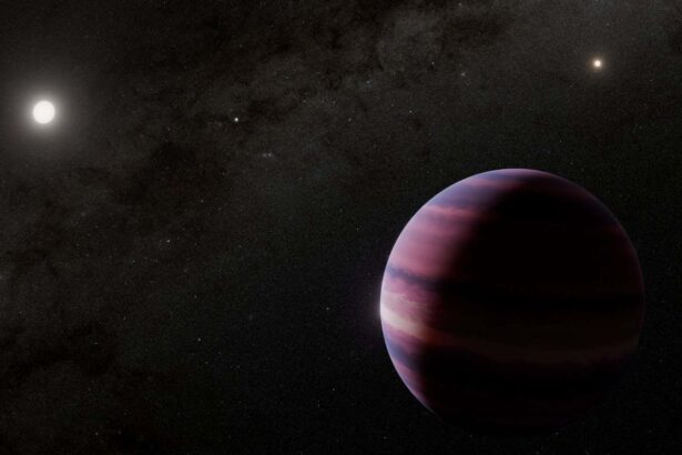 A planet the size of Saturn could orbit the nearest Sun-like star