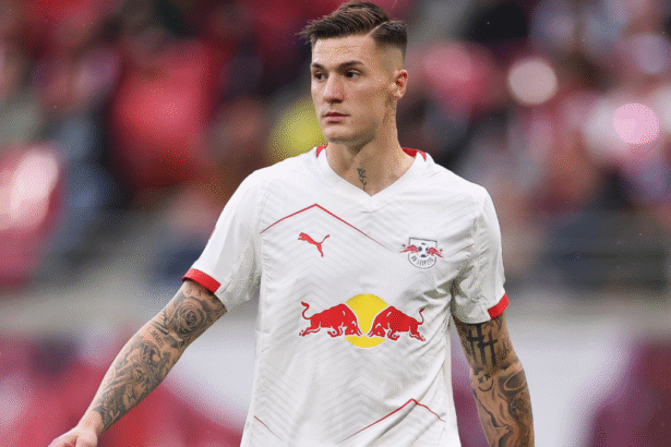 Benjamin Sesko bidding war hits overdrive; EFL Championship nears weekend kickoff as European season gears up