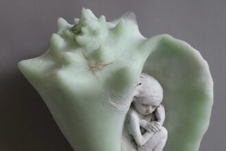 Christina Bothwell Taps into Dream Worlds in Surreal Glass and Ceramic Sculptures — Colossal