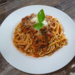Less processed diet may be more beneficial for weight loss, clinical trial indicates