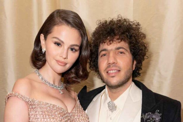 Selena Gomez Kisses Benny Blanco in Sweet PDA Photo