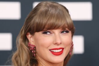 Taylor Swift Announces New Album