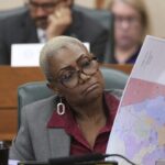 Texas Democrats block GOP redistricting plan by fleeing the state : NPR