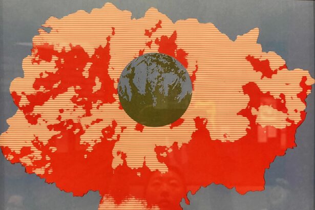 The Visual Language of the Nuclear Age