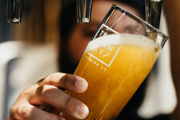 There’s One Simple Method to Reduce Alcohol Intake, Scientists Say, And It Works : ScienceAlert