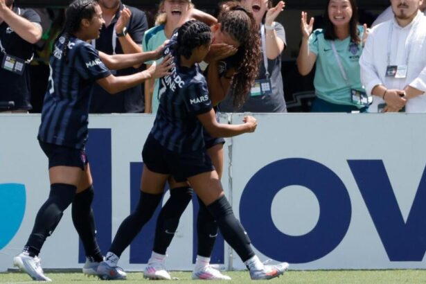 USWNT star Trinity Rodman makes emotional return from injury, needs just minutes to score game-winning golazo