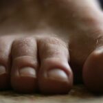 What Lives Between Your Toes? A Microbiologist Explains. : ScienceAlert