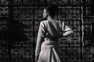 This Bride Wore Her Mom’s Custom Issey Miyake Wedding Look From the ’80s