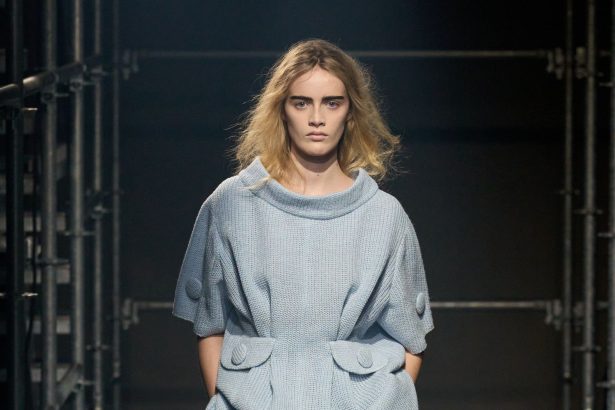 Slim-Fit Pants Return to Fashion Week Street Style—Here’s How to Wear Them Right Now