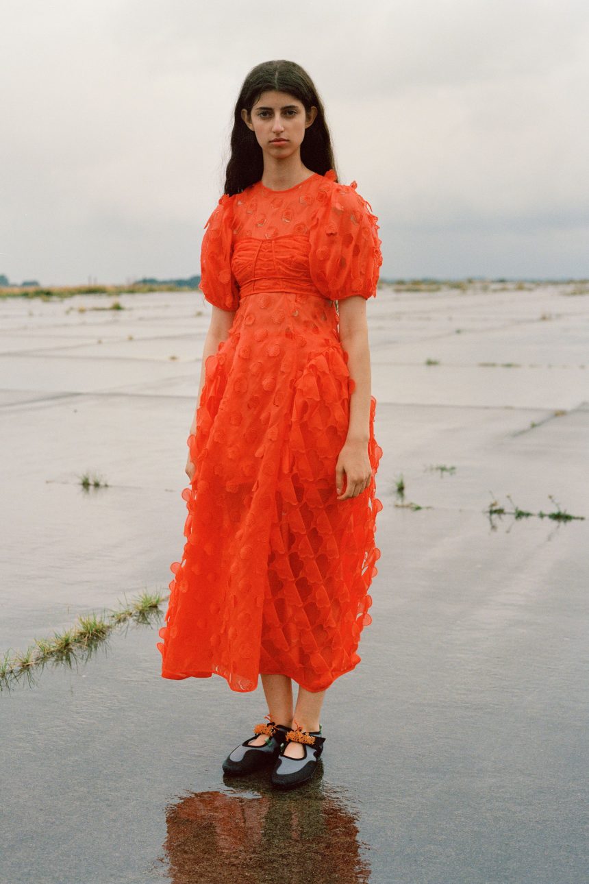 Here Are Some Orange Runway Looks Taylor Swift Should Add to Her Showgirl Wardrobe