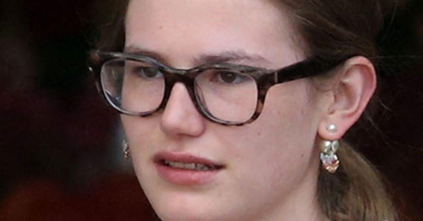 Ben Affleck and Jennifer Garner's Activist Daughter Violet, 19, Begs U.N. To Bring Back Facemasks and Warns Covid-19 is Still a Major 'Threat'