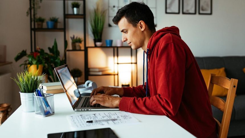 The Best ,000 Gen Z Can Spend on Their Investment Portfolio This Year