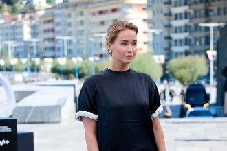 Jennifer Lawrence Is All Aboard the Phoebe Philo Train