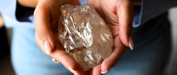 World’s Second-Largest Diamond Awaits Pricing After Discovery in Botswana