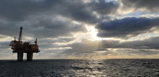 Can Trinidad and Tobago Escape the Oil Trap?