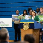 ‘Hochul handout’ checks of up to 0 being sent out to millions of New Yorkers starting today — see if you qualify
