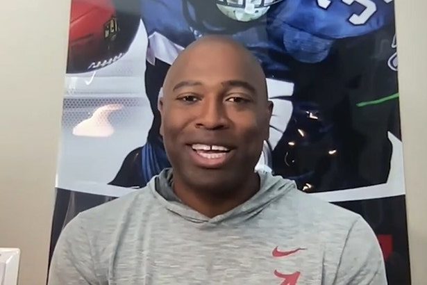 Ex-NFL Star Shaun Alexander Announces Wife Pregnant With Couple's 14th Child