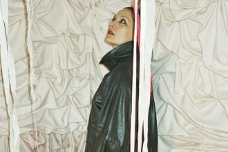 With Her New Album, ‘Michelangelo Dying,’ Cate Le Bon Takes on Heartache