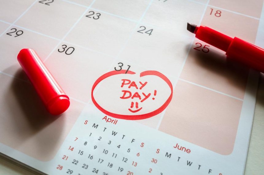 4 Monthly Dividend Stocks Yielding 4% or More to Buy Right Now for Passive Income