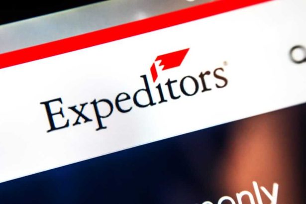 Is Expeditors International Stock Underperforming the Nasdaq?
