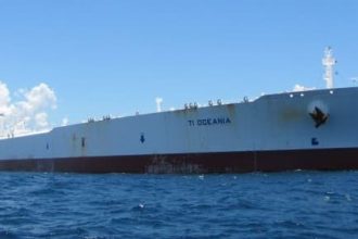 Supertanker Rates Hit Three-Year High on Rising Crude Flows