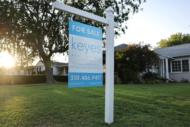 Adjustable-rate mortgages are staging a comeback as buyers seek lower rates