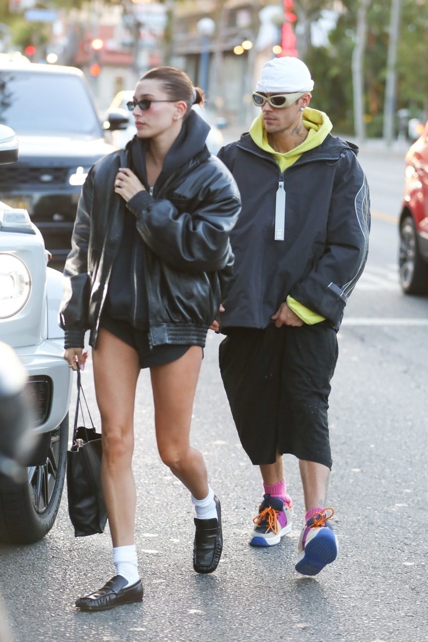 Hailey Bieber Ticks off Two Fall Trends With One Great Shoe